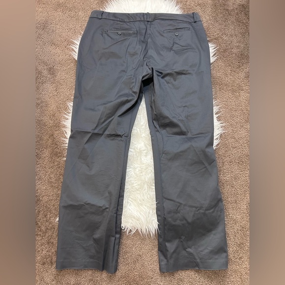 New York and Company Pants Size 16 - Picture 3 of 3